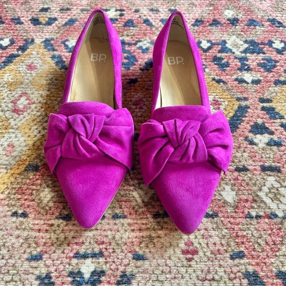 BP. Nordstrom Magenta Suede Pointed Tow Bow Loafers - Picture 2 of 7